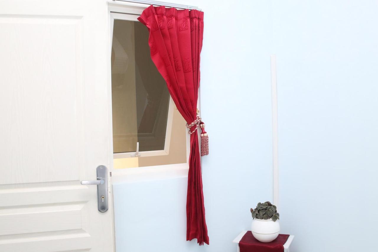 Reddoorz Syariah Near Suncity Mall Madiun Luaran gambar