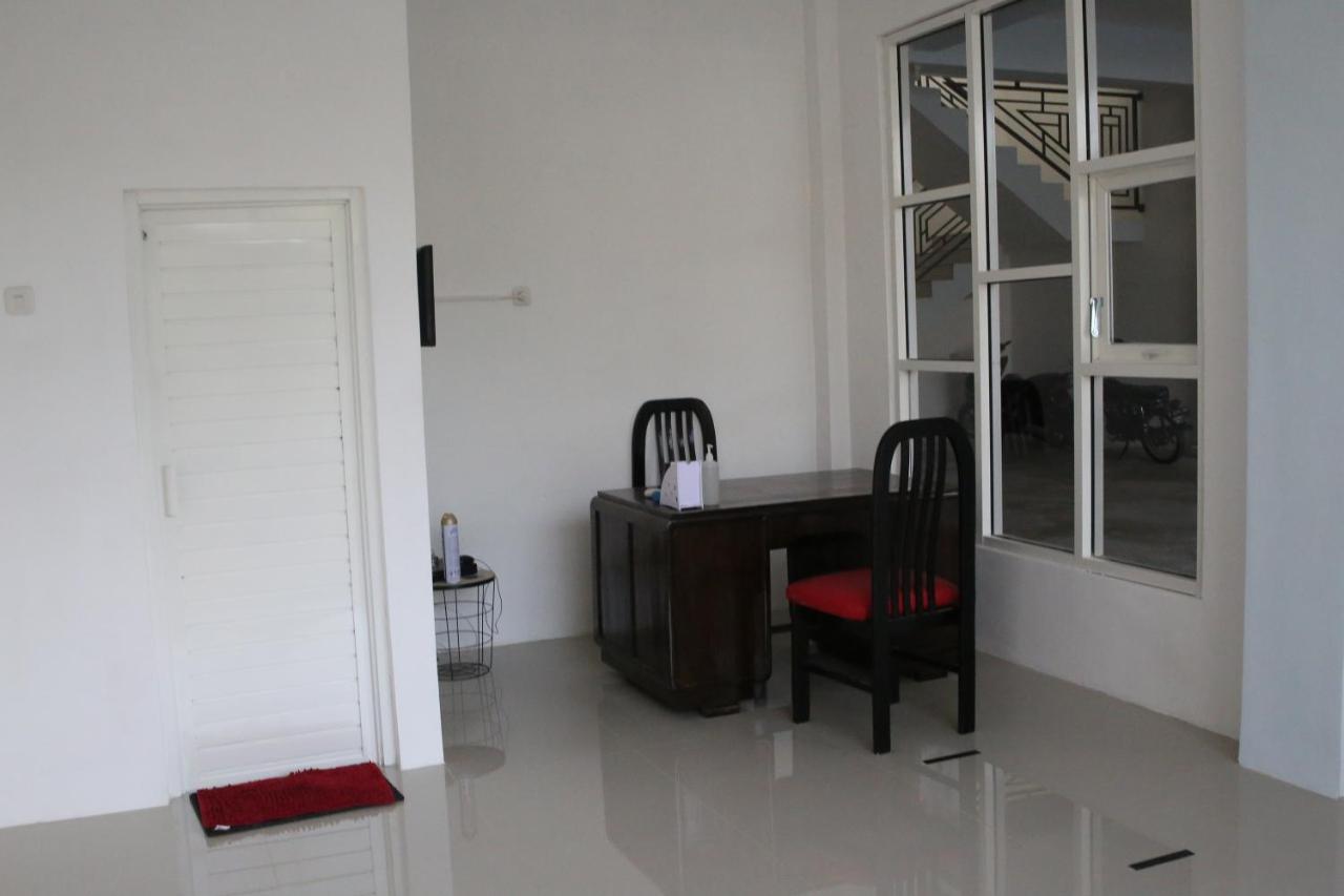 Reddoorz Syariah Near Suncity Mall Madiun Luaran gambar