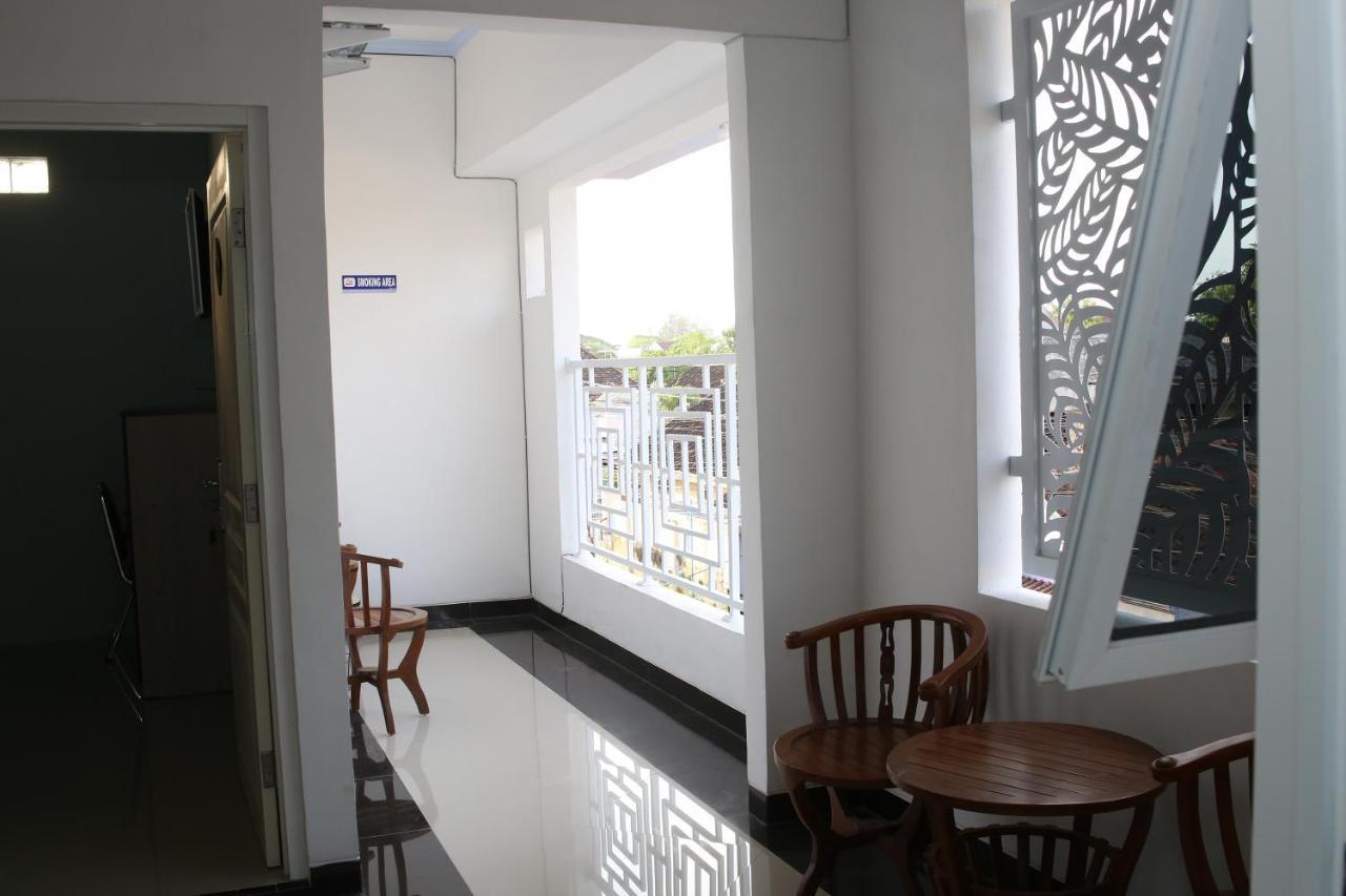 Reddoorz Syariah Near Suncity Mall Madiun Luaran gambar